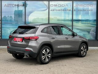 2020 Mercedes-Benz GLA 200 II (H247), серый, 2590000 рублей, вид 5