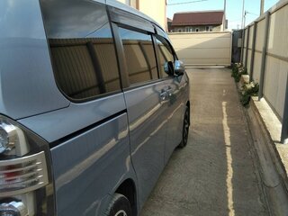 2008 Toyota Voxy II (R70), голубой, 1125000 рублей, вид 5