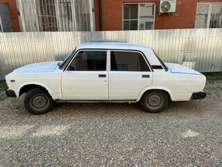2007 Lada (ВАЗ) 2107, белый, 220000 рублей, вид 2