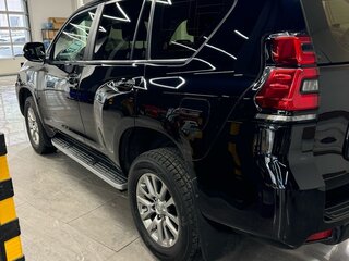 2019 Toyota Land Cruiser Prado 150 Series Рестайлинг 2, чёрный, 5100000 рублей, вид 3