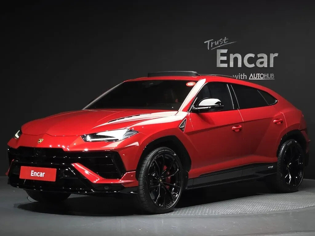 Открыть фотографии: Lamborghini Urus I Рестайлинг