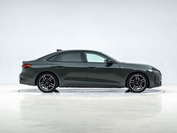2026 Audi A5 L Sportback III (B10), серый, 5890000 рублей - вид 3