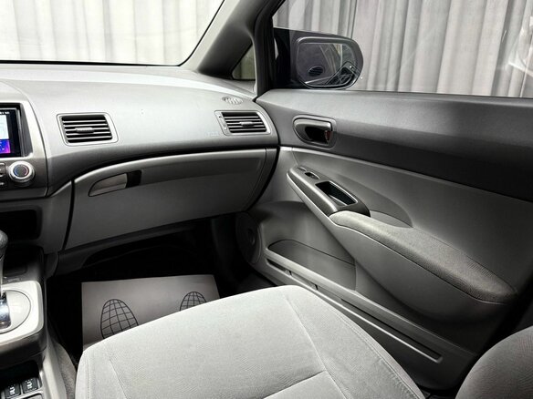 2007 Honda Civic VIII, чёрный, 929000 рублей - вид 17