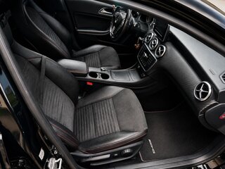 2015 Mercedes-Benz A-Класс 250 III (W176), чёрный, 2400000 рублей, вид 5