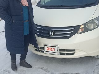 2010 Honda Freed I, белый, 1300000 рублей, вид 1