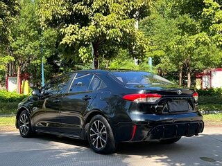 2022 Toyota Levin XII (E210) Рестайлинг, чёрный, 1468000 рублей, вид 3