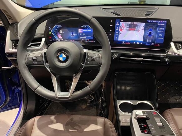 2023 BMW X1 Long 20Li sDrive III (U11/U12), синий, 2430000 рублей - вид 13