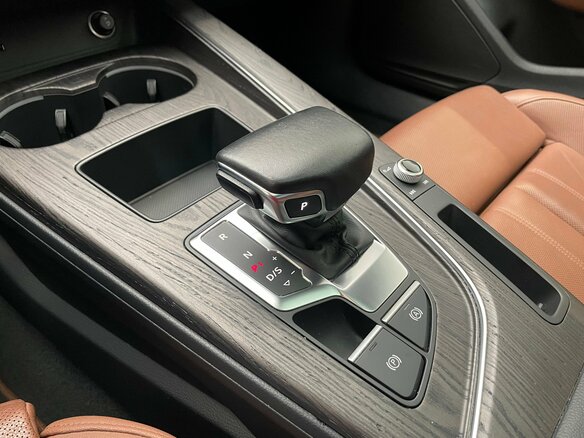 2020 Audi A4 40 TFSI V (B9) Рестайлинг, белый, 3270000 рублей - вид 30