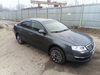 2008 Volkswagen Passat B6, серый, 520000 рублей, вид 3
