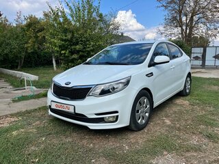 2015 Kia Rio III Рестайлинг, белый, 1050000 рублей, вид 1