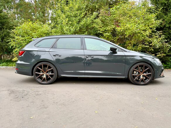 2019 SEAT Leon Cupra 300 7-speed III Рестайлинг, серый, 4700000 рублей - вид 5