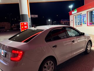 2017 Skoda Rapid I, белый, 695000 рублей, вид 3