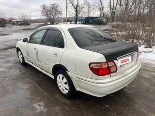 2002 Nissan Bluebird Sylphy I (G10), белый, 235000 рублей, вид 4