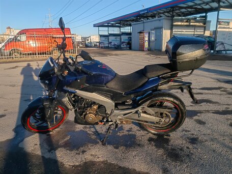 2017 Bajaj Dominar 400, синий, 310000 рублей, вид 1