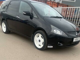2008 Mitsubishi Grandis I, чёрный, 1000000 рублей, вид 1