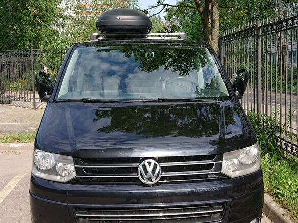 2013 Volkswagen Multivan T5 Рестайлинг, чёрный, 2900000 рублей