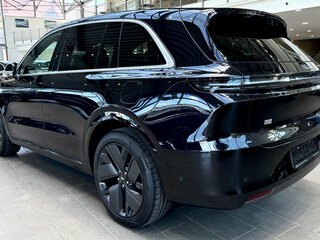 2025 Li Auto (Lixiang) L6 I, чёрный, 8890000 рублей, вид 3