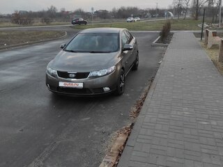 2009 Kia Cerato 4-speed II, золотистый, 780000 рублей, вид 2