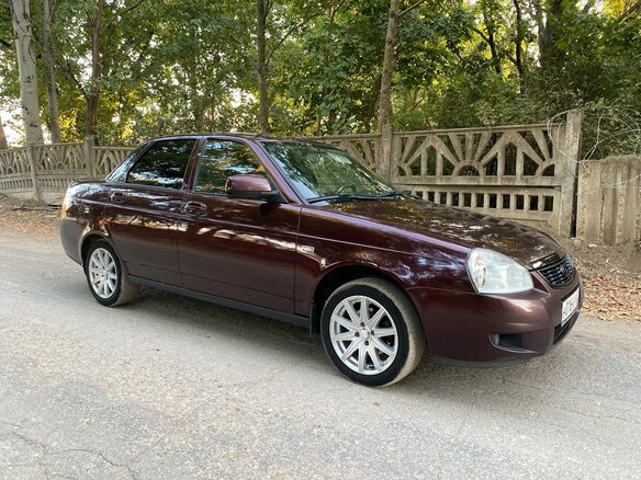 2013 Lada (ВАЗ) Priora I Рестайлинг, красный, 585000 рублей - вид 2