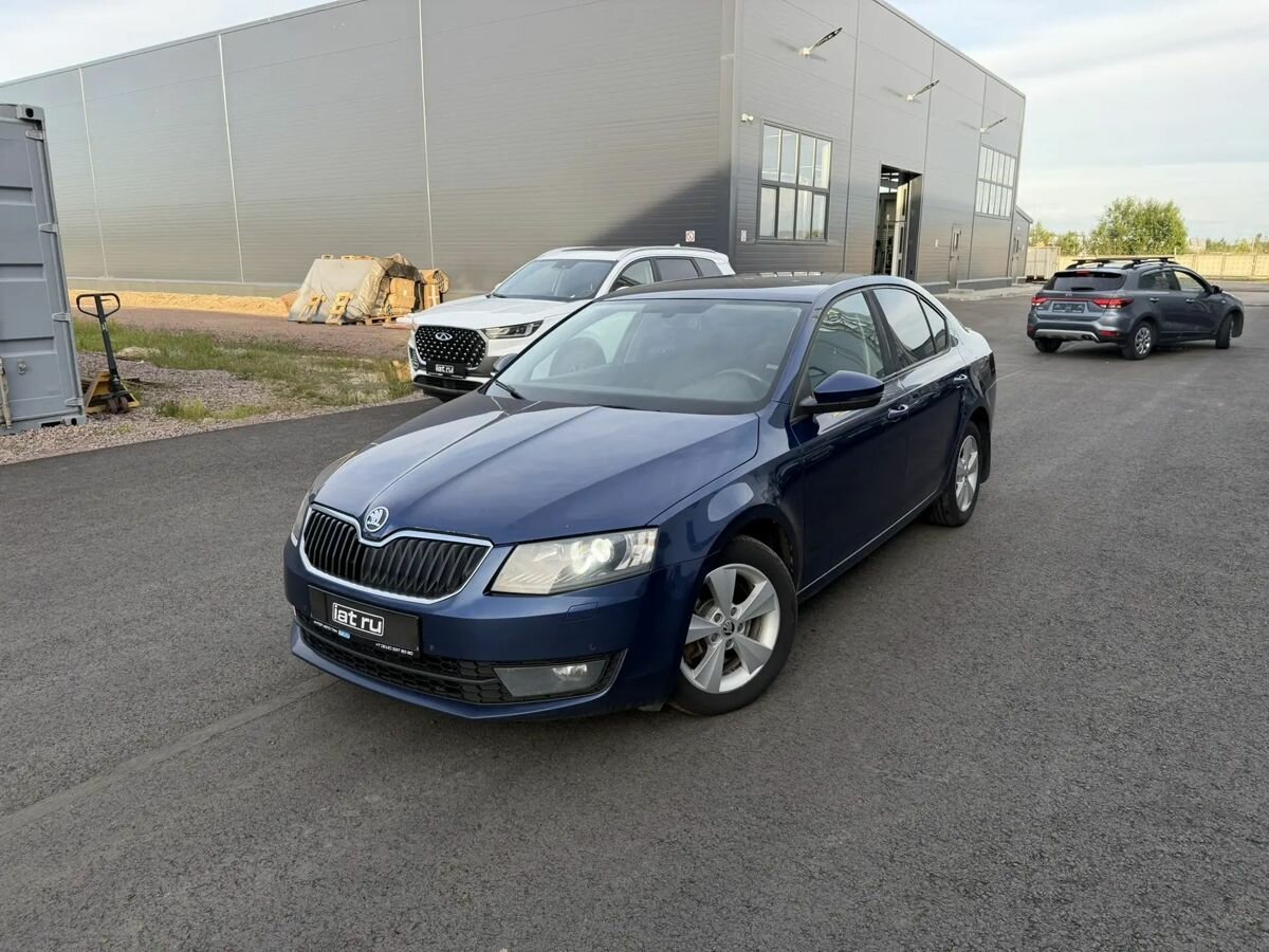 Открыть фотографии: Skoda Octavia III (A7)