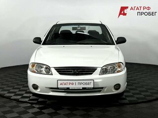 2005 Kia Spectra I Рестайлинг 2, белый, 190000 рублей, вид 3