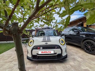 2021 Mini Hatch Cooper S III (F55/F56) Рестайлинг 2, белый, 3750000 рублей, вид 1