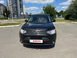 2013 Mitsubishi Outlander III, чёрный, 1150000 рублей, вид 2