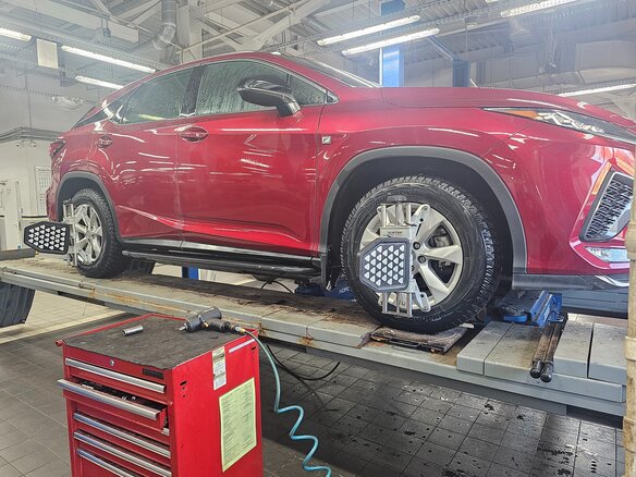 2020 Lexus RX 300 IV Рестайлинг, красный - вид 11