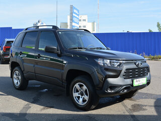 2022 Lada (ВАЗ) Niva Travel I, чёрный, 1099000 рублей, вид 3