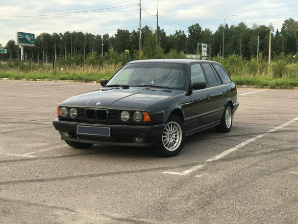 1994 BMW 5 серии 520i III (E34), чёрный - вид 1