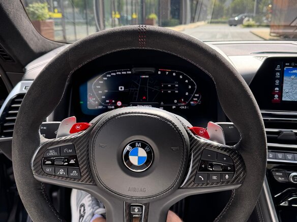 2020 BMW M8 Competition I (F91/F92/F93), чёрный, 10300000 рублей - вид 7