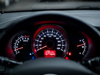 2017 Kia Rio III Рестайлинг, коричневый, 1025000 рублей, вид 5