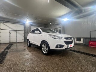2011 Hyundai ix35 I, белый, 1299000 рублей, вид 3