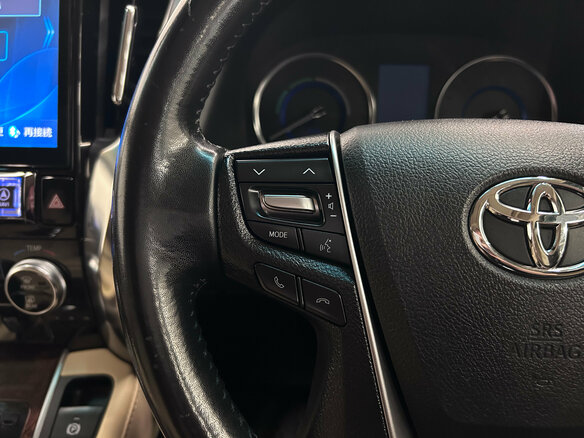 2019 Toyota Alphard III Рестайлинг, бежевый - вид 18