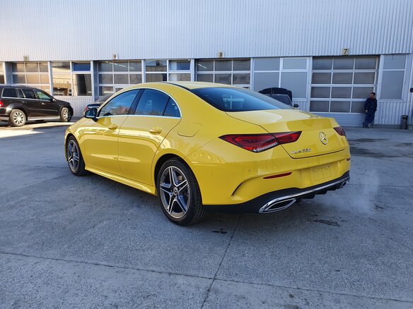 2019 Mercedes-Benz CLA, жёлтый - вид 4