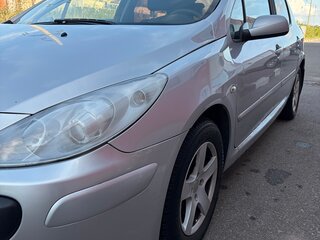 2007 Peugeot 307 I Рестайлинг, серебристый, 380000 рублей, вид 2
