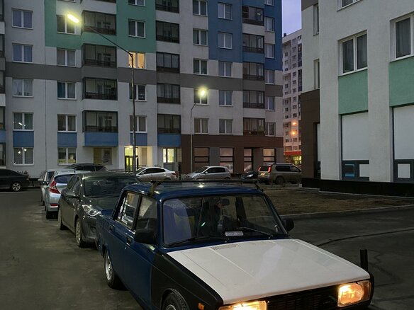 2003 Lada (ВАЗ) 2107, синий, 200000 рублей
