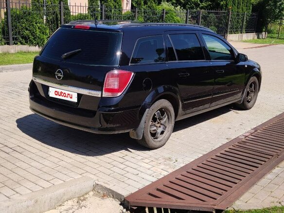 2006 Opel Astra H Рестайлинг, чёрный, 400000 рублей - вид 3