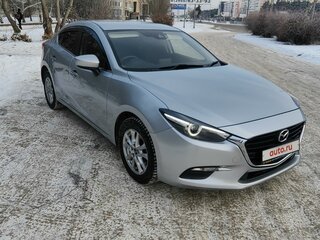 2017 Mazda Axela III Рестайлинг, серебристый, 1310000 рублей, вид 1