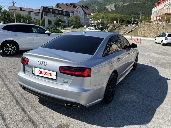 2017 Audi A6 IV (C7) Рестайлинг, серебристый, 2750000 рублей - вид 4
