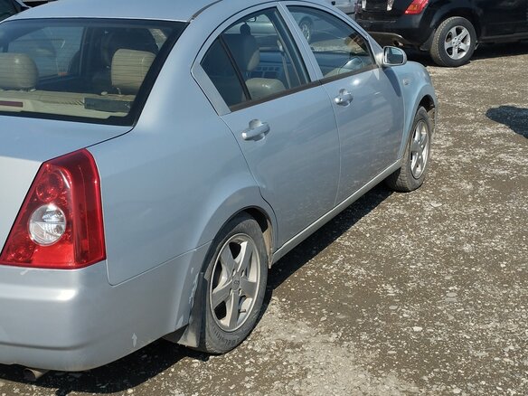 2009 Vortex Estina I, серебристый, 300000 рублей - вид 1