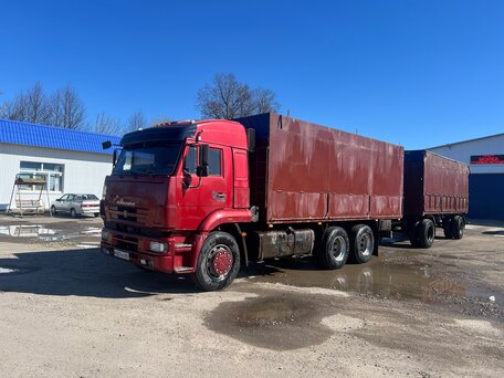 1995 КамАЗ 53212, красный, 1590000 рублей, вид 1
