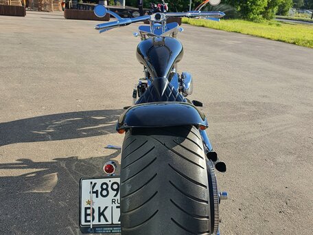 2017 Harley-Davidson Breakout, чёрный, 2500000 рублей, вид 4