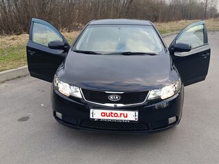 2012 Kia Cerato 6-speed II, чёрный, 670000 рублей, вид 2
