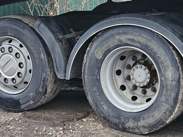 2000 Volvo FH, белый, 2300000 рублей - вид 8