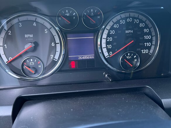 2012 Dodge RAM IV (DS/DJ), чёрный, 3800000 рублей - вид 6