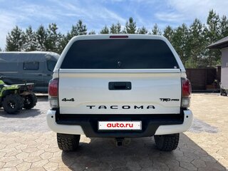 2022 Toyota Tacoma III, белый, 7500000 рублей, вид 3