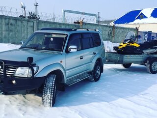 2001 Toyota Land Cruiser Prado 90 Series Рестайлинг, серый, 2550000 рублей, вид 1