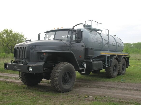 2001 Урал 4320, зелёный