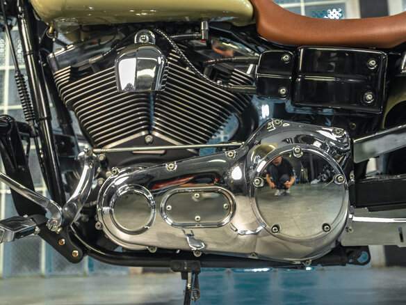 2004 Harley-Davidson Dyna Glide Custom, бежевый, 700000 рублей - вид 15